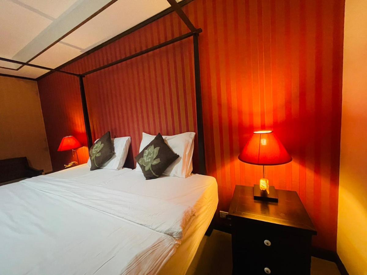 Na Thapae Chiangmai Hotel Чиангмай Экстерьер фото