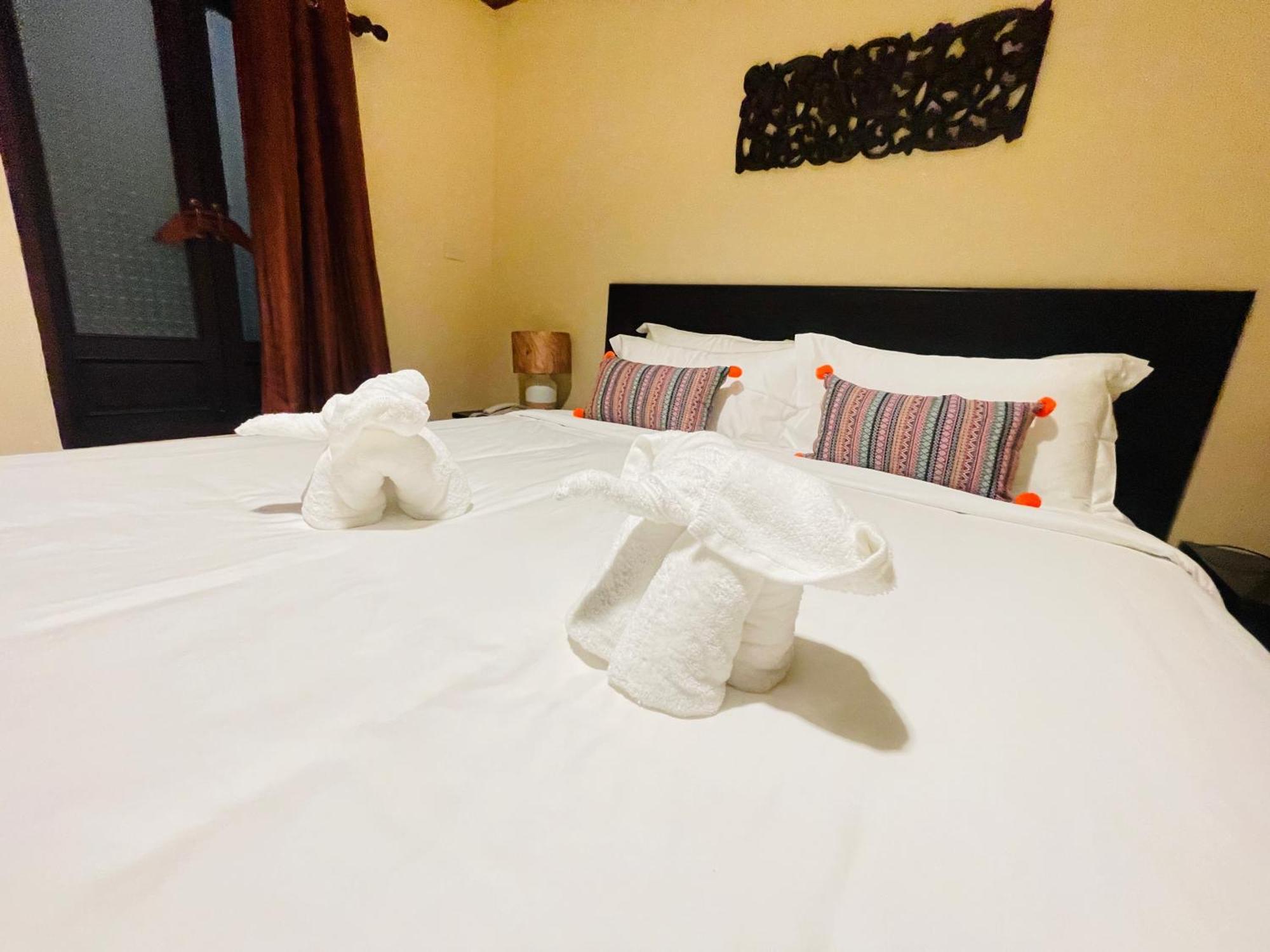 Na Thapae Chiangmai Hotel Чиангмай Экстерьер фото