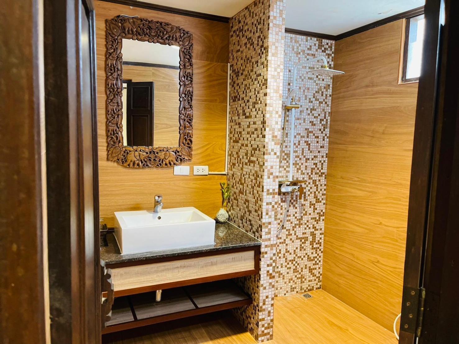 Na Thapae Chiangmai Hotel Чиангмай Экстерьер фото